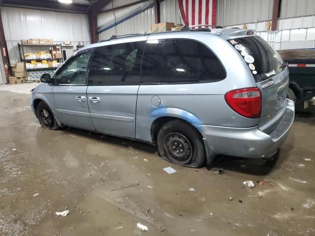 2006 Chrysler Town & Country LX