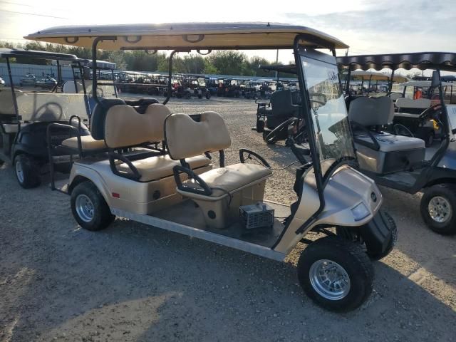 2010 Starcraft Golf Cart