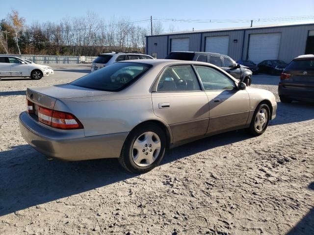 2000 Lexus ES 300