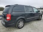 2010 Chrysler Town & Country Touring