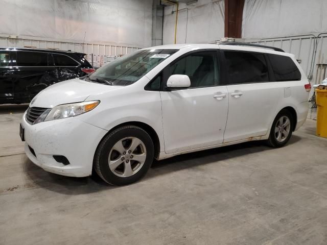 2012 Toyota Sienna LE