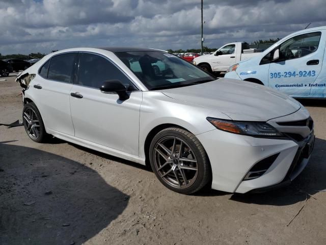 2018 Toyota Camry XSE