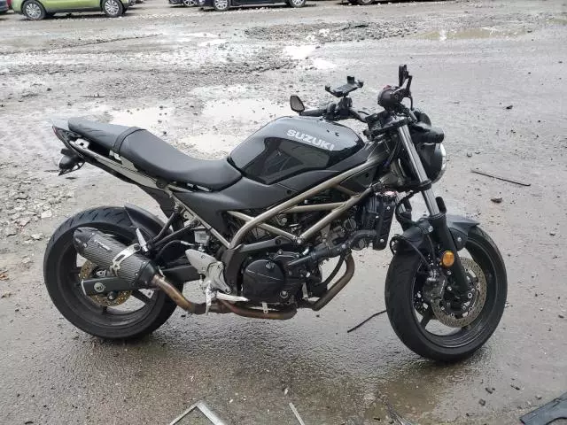 2022 Suzuki SV650