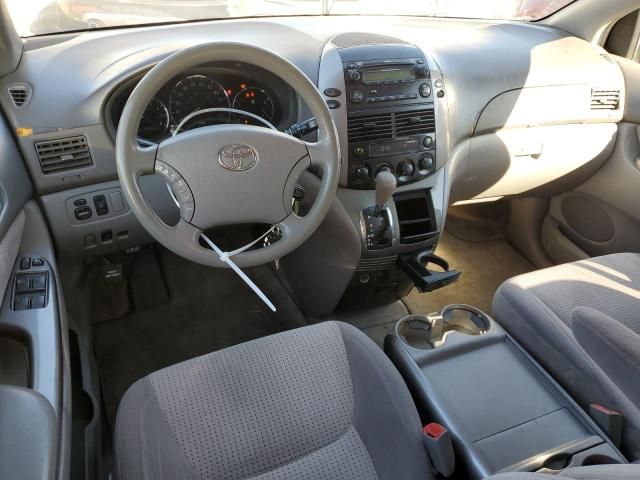 2008 Toyota Sienna CE