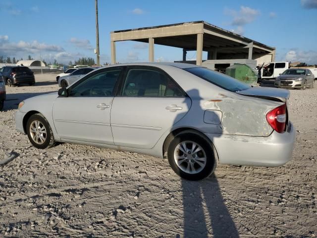 2004 Toyota Camry LE