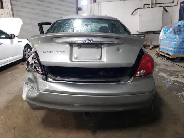 2003 Ford Taurus SE