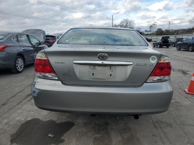 2005 Toyota Camry LE