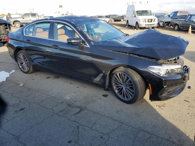 2019 BMW 530E