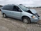 2001 Chrysler Town & Country LXI