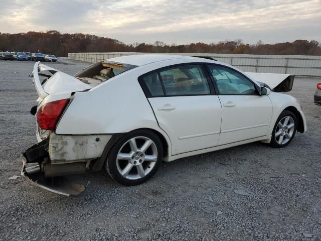 2004 Nissan Maxima SE