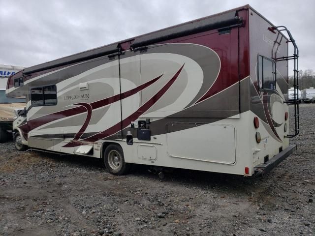 2019 Ford Econoline E450 Super Duty Cutaway Van