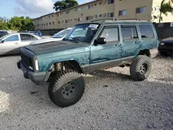 Lotes con ofertas a la venta en subasta: 1998 Jeep Cherokee Limited