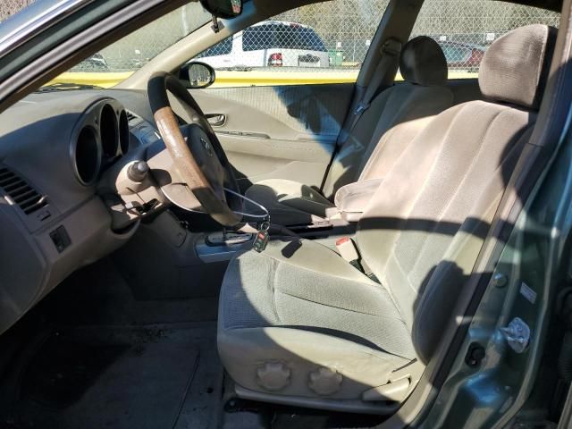 2003 Nissan Altima Base