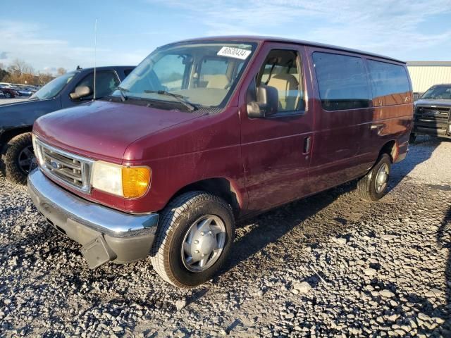 2005 Ford Econoline E350 Super Duty Wagon