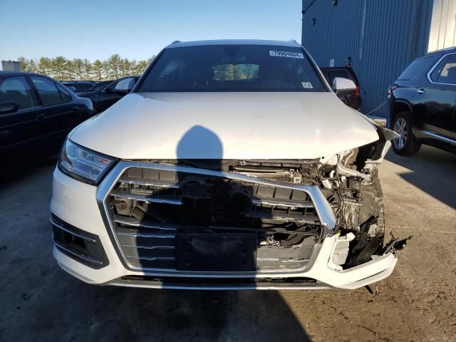 2019 Audi Q7 Premium