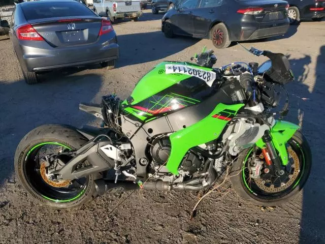 2023 Kawasaki ZX1002 M