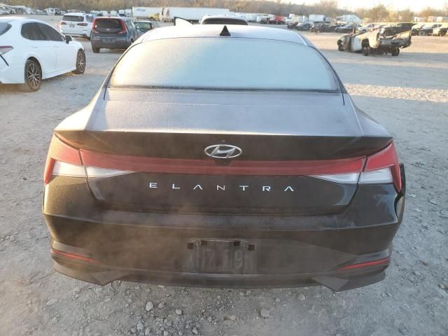 2022 Hyundai Elantra SEL