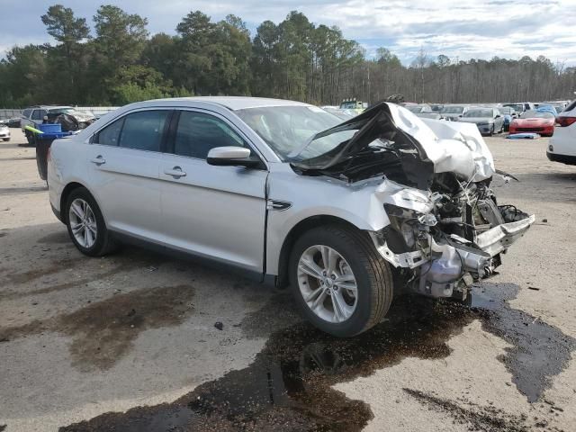 2017 Ford Taurus SEL