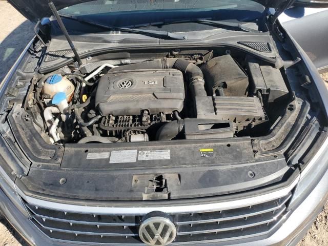 2016 Volkswagen Passat SE