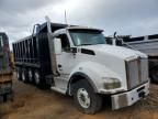 2024 Kenworth Construction T880