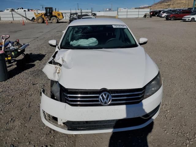 2014 Volkswagen Passat S