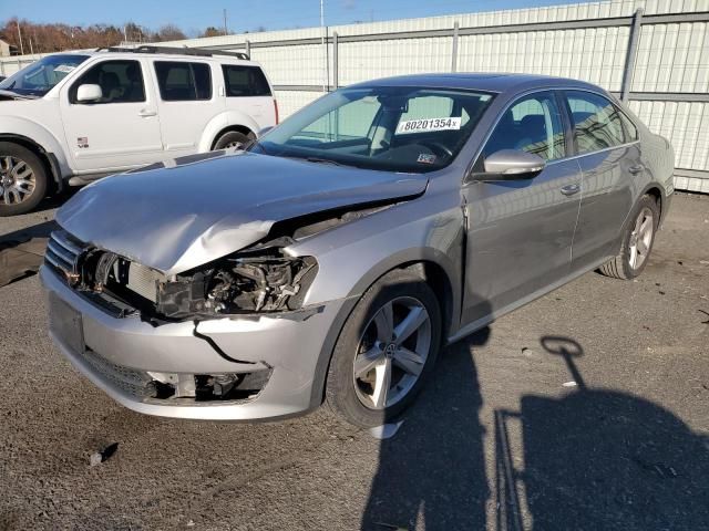 2012 Volkswagen Passat SE