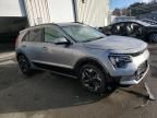 2023 04 2023 KIA Niro Wind