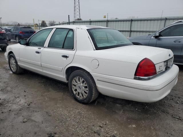 2005 Ford Crown Victoria LX