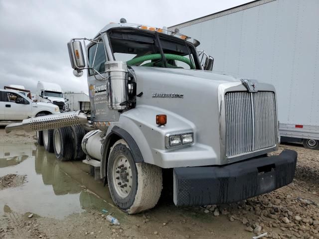 2017 Western Star Conventional 4900SA