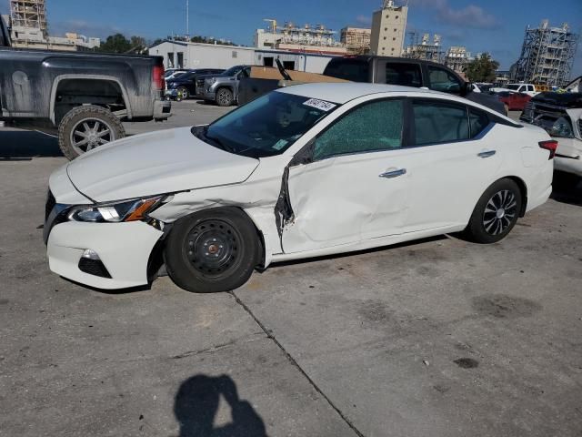 2019 Nissan Altima S