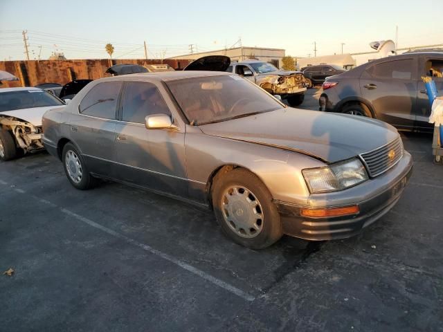 1996 Lexus LS 400