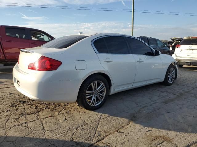 2015 Infiniti Q40