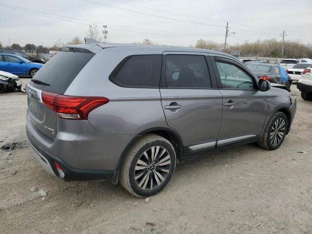 2019 Mitsubishi Outlander SE