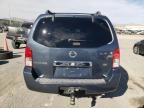 2005 Nissan Pathfinder LE