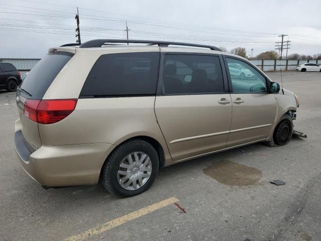 2005 Toyota Sienna CE