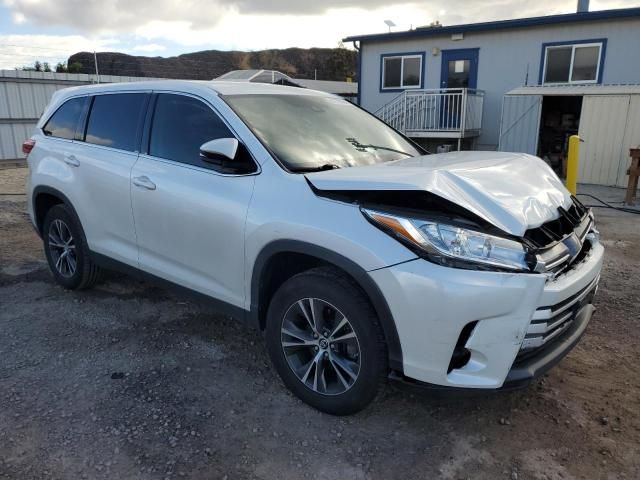 2019 Toyota Highlander LE