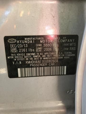 2014 Hyundai Elantra SE