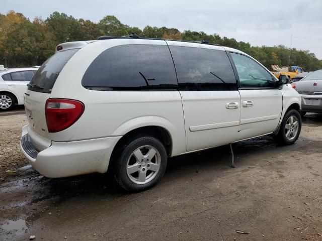 2005 Dodge Grand Caravan SXT