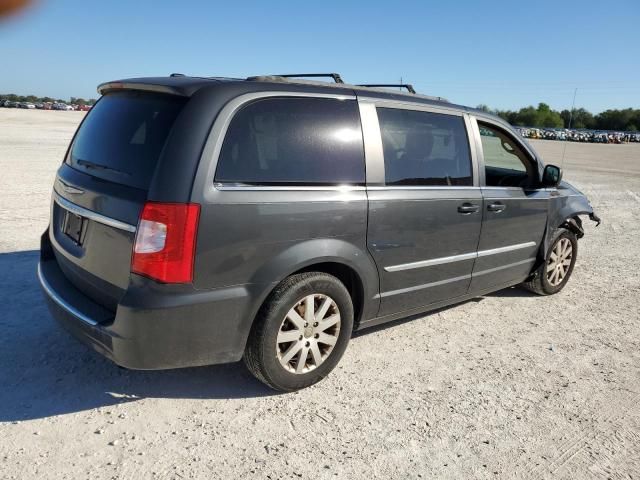 2011 Chrysler Town & Country Touring L