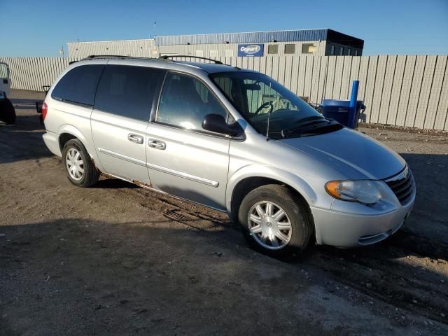 2006 Chrysler Town & Country Touring