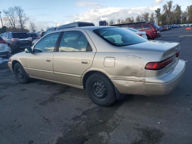 1999 Toyota Camry LE