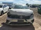 2017 Volkswagen Passat R-Line