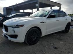 Vehiculos salvage en venta de Copart West Palm Beach, FL: 2022 Maserati Levante Base