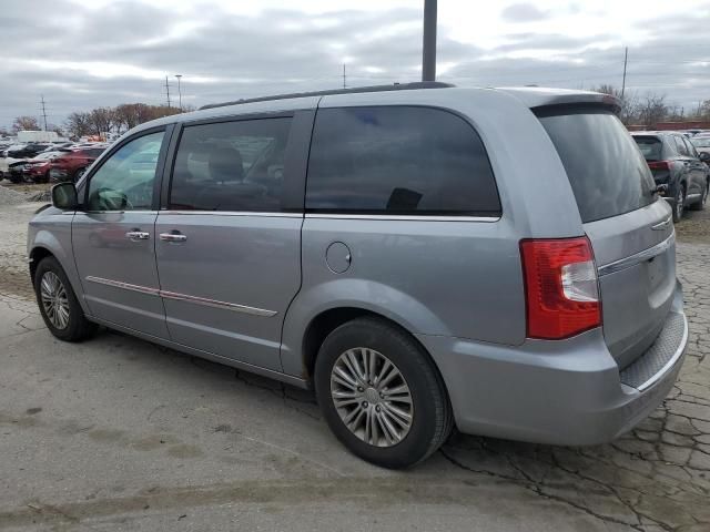 2014 Chrysler Town & Country Touring L