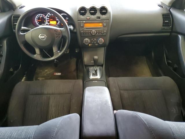 2011 Nissan Altima Base