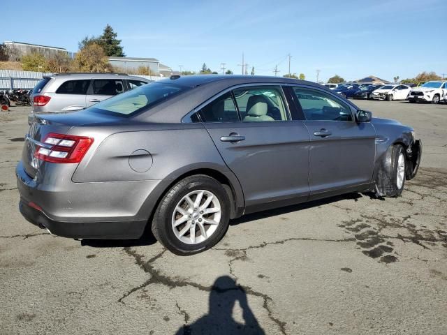 2013 Ford Taurus SE