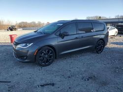 Salvage cars for sale at Wayland, MI auction: 2019 Chrysler Pacifica Limited