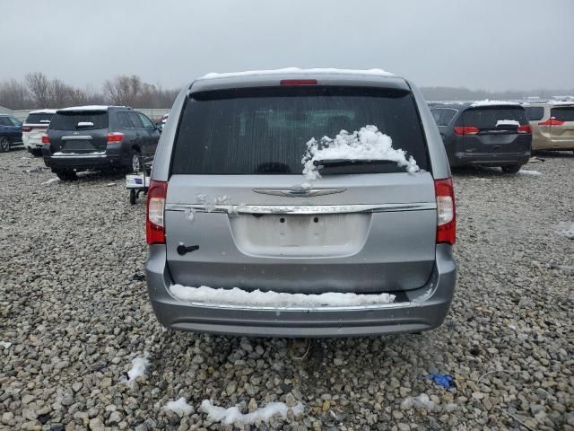 2016 Chrysler Town & Country Touring