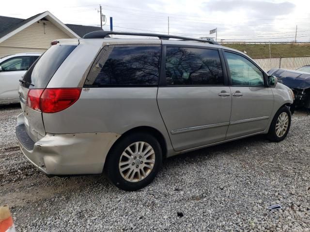 2007 Toyota Sienna XLE