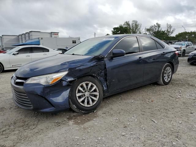 2017 Toyota Camry LE